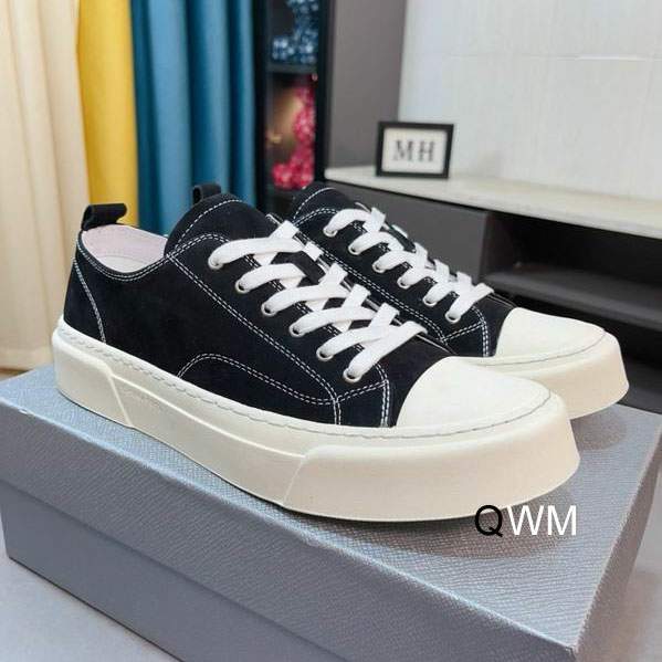 Picture of Prada Shoes _SKUPradasz38-45WM121319495